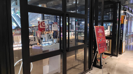 Audio-Technica Listening Tree-House, Singapore