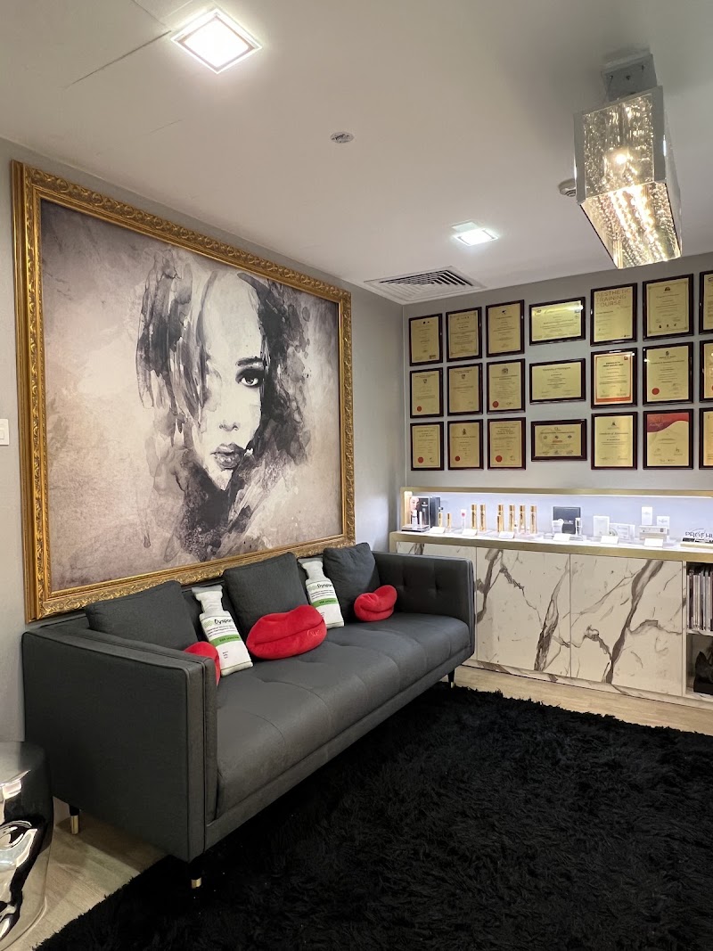 Dr Leo Plastic & Reconstructive Surgery, Singapore