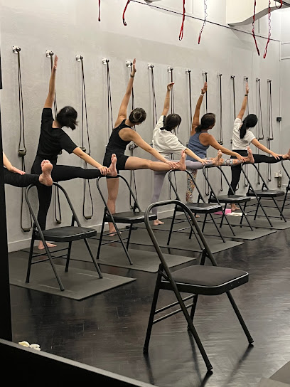 Club Yoga